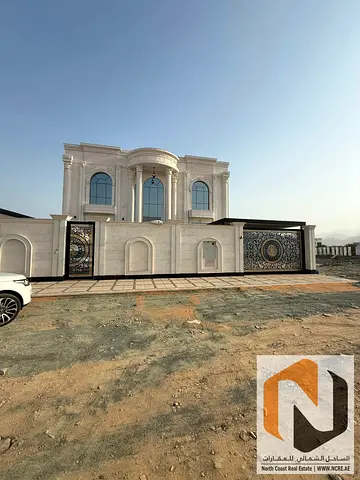 للبيع فيلا دورين في مدينة كلباء – منطقة الساف