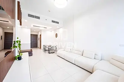 Elegant Furnished Apt | Vacant | Modern Living