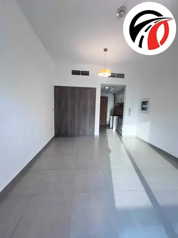 Spacious Studio Apartment | in front of city centre | ready to move