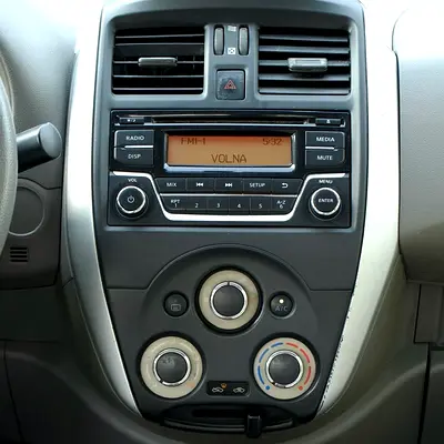 2019 Nissan SUNNY 照片 7