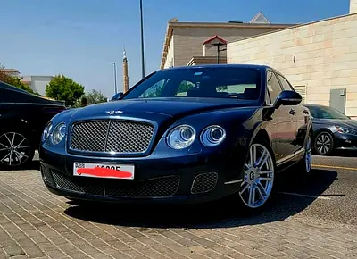 Bentley Flying Spur W12 First Edition 2013 | GCC Specs | Immaculate Condition