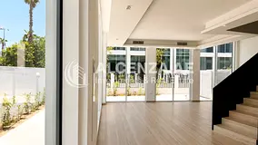 Corner Unit | Larger Plot | Premium Amenities