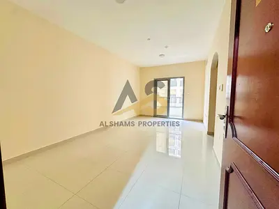 Cheaper 1BED Balcony Covered Parking Close to Park