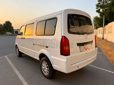 Victory V2 Passenger Van, миниатюра 7