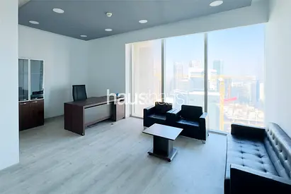 Bright | Modern | Key Location