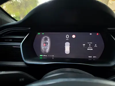 صورة 6 لـ 2018 Tesla MODEL S