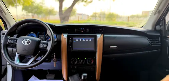 2023 Toyota FORTUNER 照片 13
