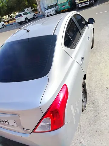2015 Nissan SUNNY 缩略图 7