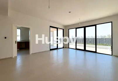 Next to Amenities | Single Row | Middle Unit