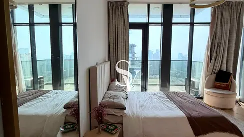 Multiple Cheques | High Floor | Community View