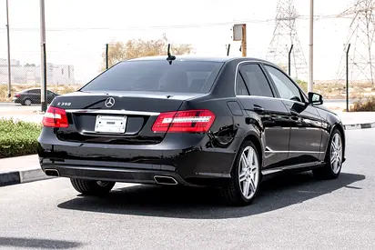 صورة 8 لـ 2012 Mercedes-BENZ E-CLASS