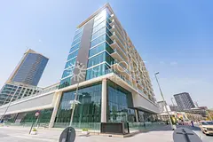 Brand-New Shop | Corner Unit | Vacant