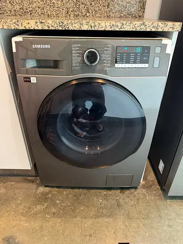 Samsung black 2in1 washer and dryer 8/6kg
