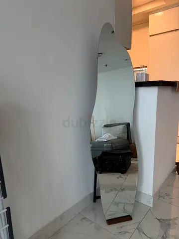 Full-Length Decorative Leaning Floor Mirror with Curved Frame