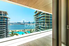 Open View | Vacant | Corner Unit