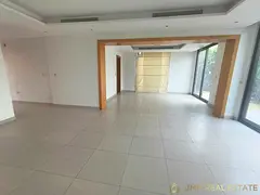 Maids Room | Community View | Vacant