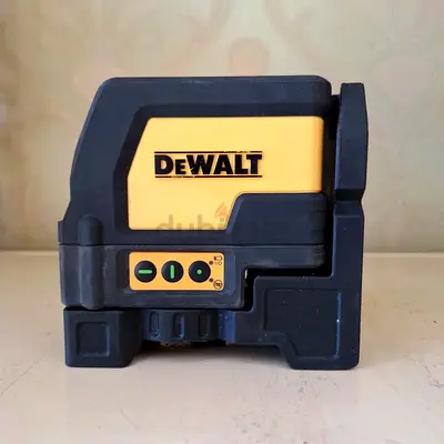 DEWALT DW0822CG self-leveling green cross line and plumb spot laser level