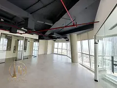 Canal-Facing Office | Vacant | Premium Mid-Floor Office