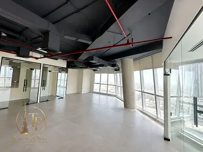 Canal-Facing Office | Vacant | Premium Mid-Floor Office