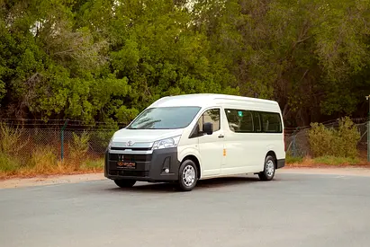 High Roof | Automatic | 13-Seater Passanger Van | GCC Specs | Ref#T38541
