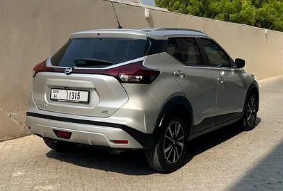 2022 Nissan KICKS 照片 4