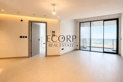 Brand New | Open Layout | Luxury Building