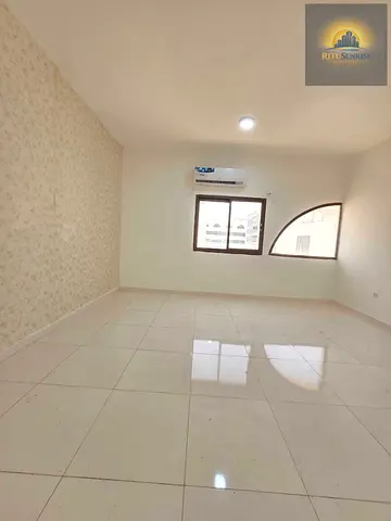 BEAUTIFUL STUDIO APARTMENT AVAILABLE AT NAJDA BACKSIDE BURJEEL HOSPITAL READY TO MOVE