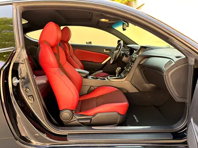 صورة 14 لـ 2016 Hyundai GENESIS