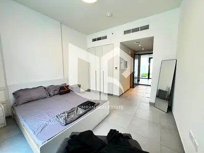 🏡 استوديو للبيع في الجادة – الشارقة | 368 قدم² | مؤجر بـ 34,000 درهم 🔥