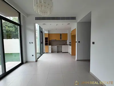 Single Row | Close to Amenities | Spacious Layout