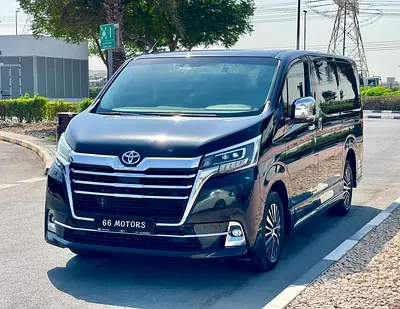 2023 Toyota GRANVIA — фото 2