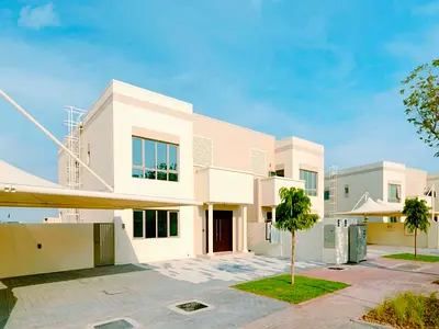 Huge Brand New 4BR Villa | Maid Room | Community