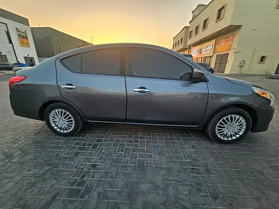 2019 Nissan VERSA 照片 6