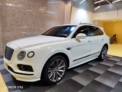 Bentley Bentayga W12 Speed 2020 | GCC Specs |