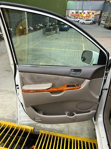 صورة 13 لـ 2006 Toyota SIENNA