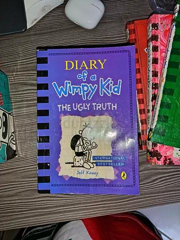 Diary of a Wimpy Kid: The Ugly Truth - Jeff Kinney (Paperback) (Indian Version)