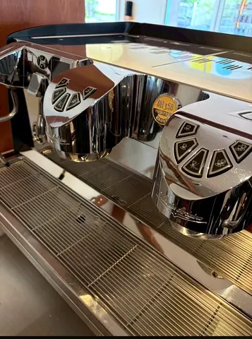 Victoria white eagle coffee machine 2 group