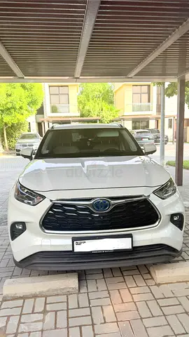 2023 Toyota Grand Highlander Platinum - GCC Specs - Full Option