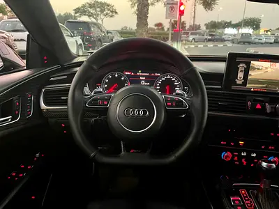 2017 AUDI RS7 — фото 10