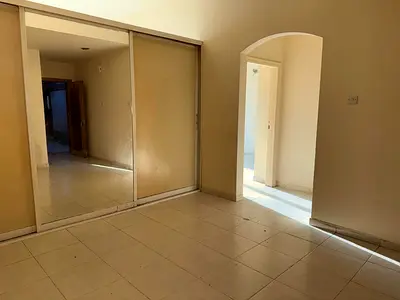 Commercial Office Space | Spacious & Well-Maintained