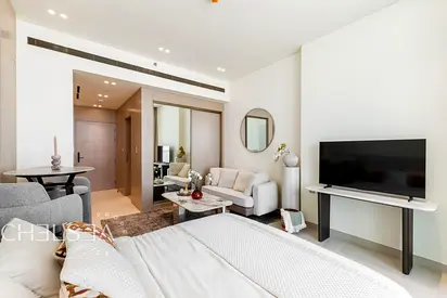 MARINA SKYLINE VIEW | BRAND-NEW | PRIME LOCATION