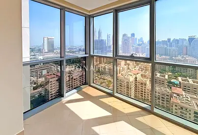 Corner Unit | Panoramic View | Chiller Free
