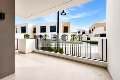 Brand New | 3 BHK + Maid’s Room | Wadi View | Skylight