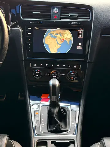 صورة 10 لـ 2019 Volkswagen GOLF R