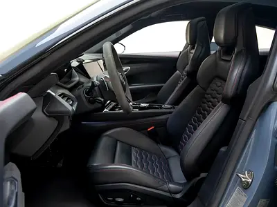 2022 AUDI E-TRON GT 照片 9