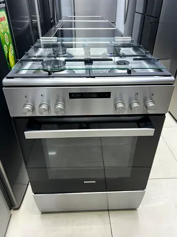Siemens 60X60 Cm 4 Gas Burners Free Standing Gas Cooker With Fan Inside Oven, Stainless Steel HX8P3A