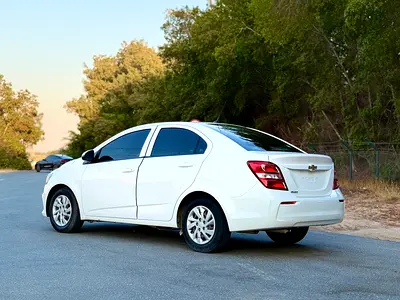 2018 Chevrolet AVEO 照片 3