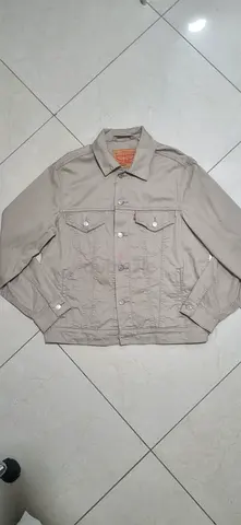 Levis vintage fit tan trucker jacket