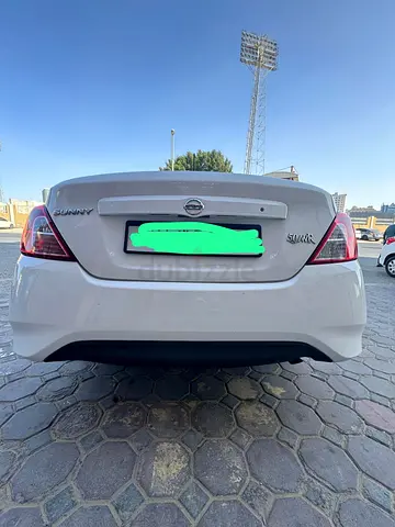 Nissan Sunny 2016 SV - Reliable Daily Driver