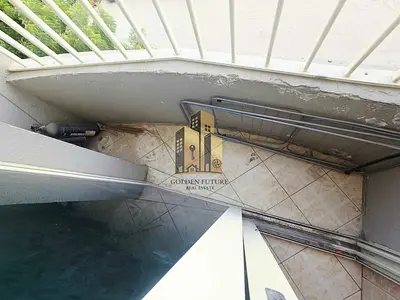 ON THE ROAD 1BHK WITH BALCONY///CENTRAL AC 04-06CHEQUES PAYMENT
